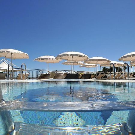Hotel Gradara Bellaria-Igea Marina Esterno foto