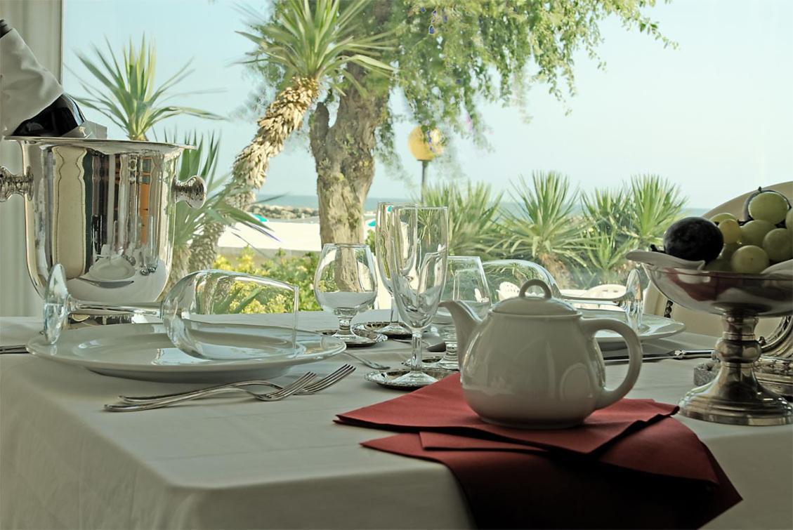 Hotel Gradara Bellaria-Igea Marina Esterno foto