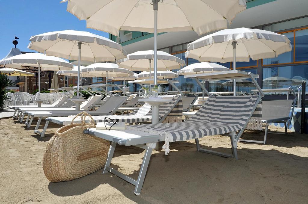 Hotel Gradara Bellaria-Igea Marina Esterno foto