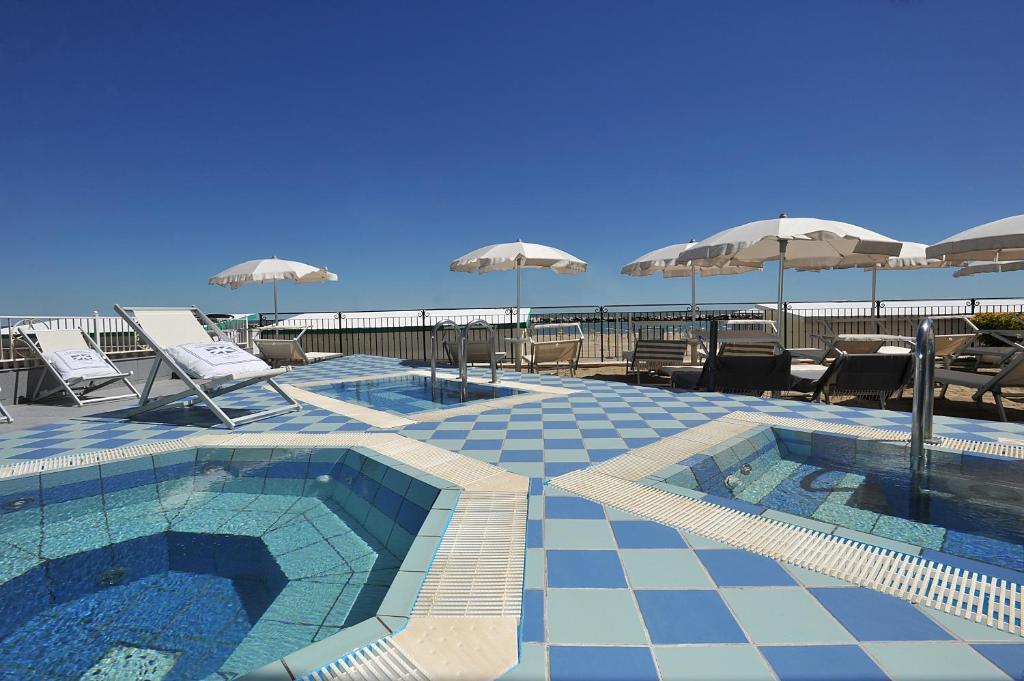 Hotel Gradara Bellaria-Igea Marina Esterno foto